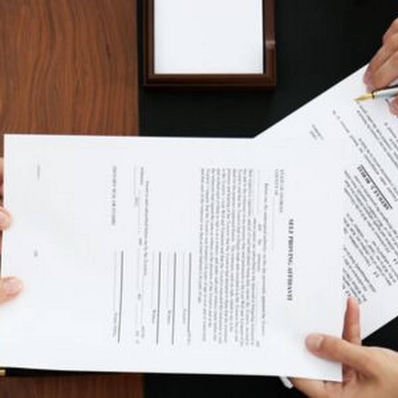 Document Notarization In Stratmoor CO